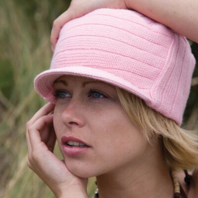 Esco urban knitted hat Thumbnail