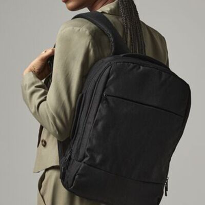 Quadra Q-Tech charge convertible backpack QD990 Q-Tech charge convertible backpack Thumbnail
